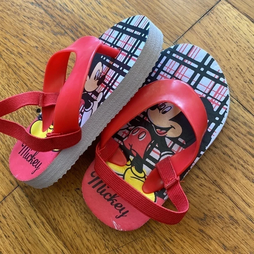 Mickey Mouse Red Sandals Unisex Size 5